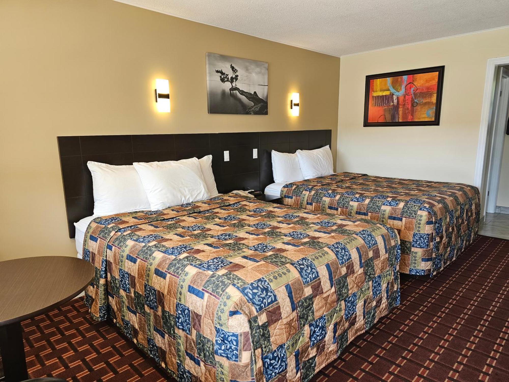 Fox Motor Inn Greater Napanee Zewnętrze zdjęcie